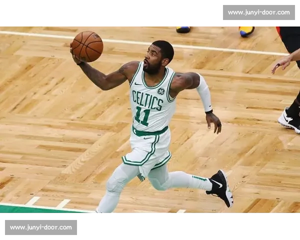 虎扑聚焦凯尔特人对阵热火东部强强对话赛场风云再起引爆球迷热议